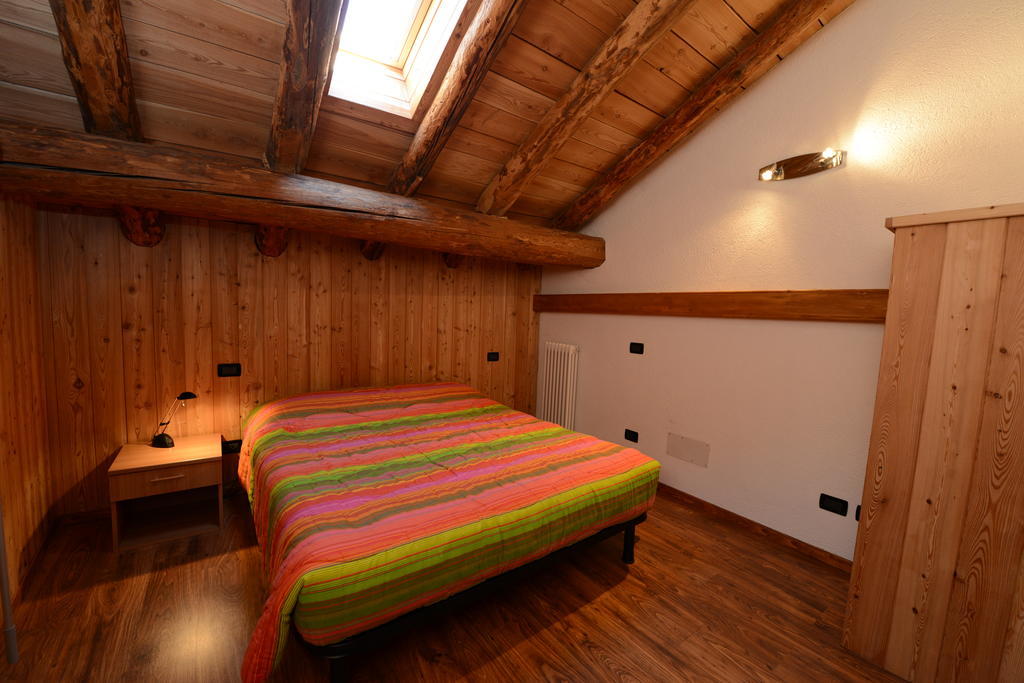 Vieilles Maisons D'Introd Pokoj fotografie