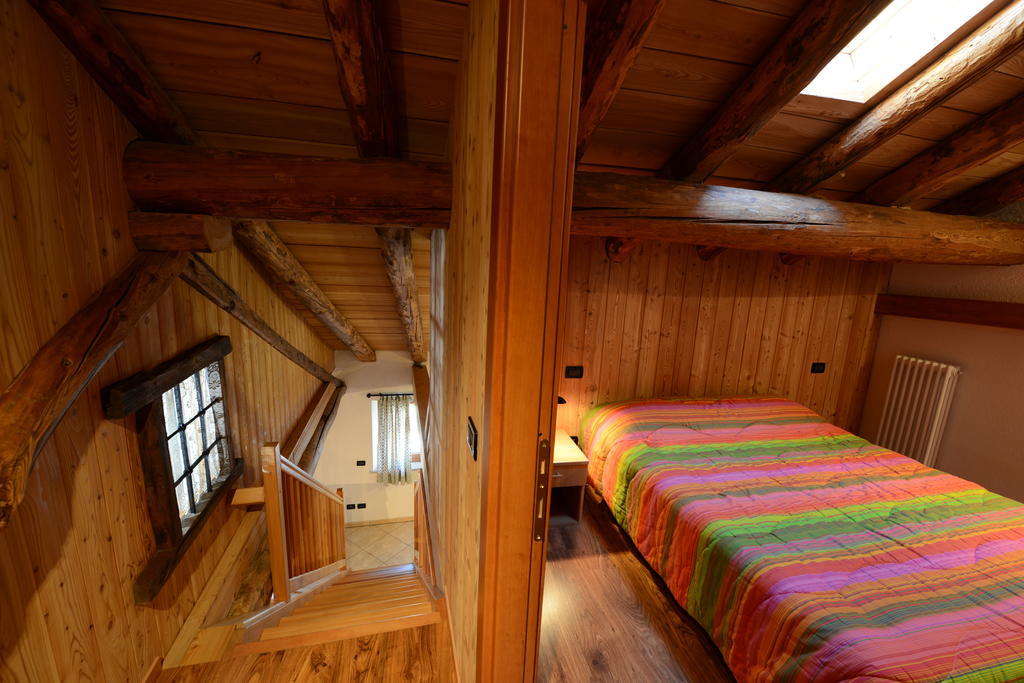 Vieilles Maisons D'Introd Pokoj fotografie