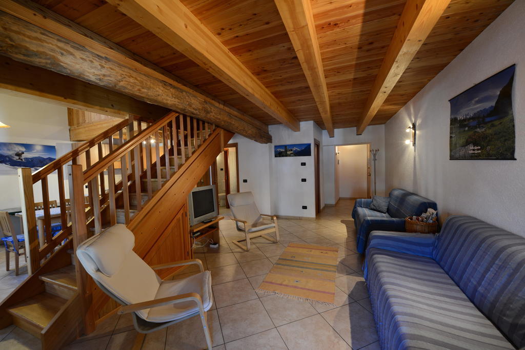 Vieilles Maisons D'Introd Pokoj fotografie