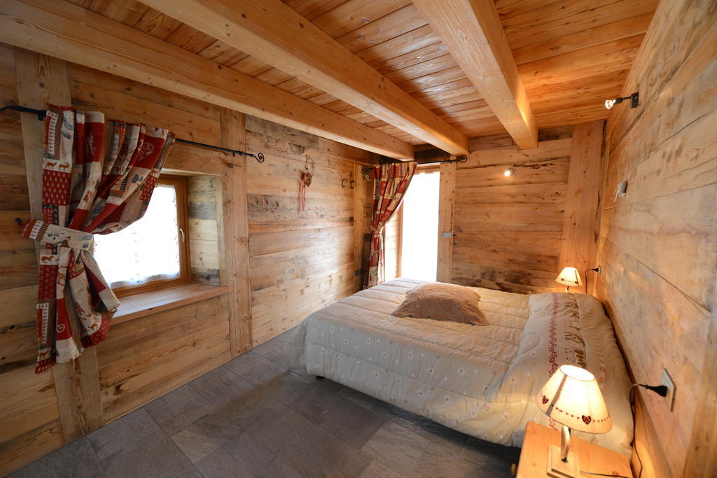 Vieilles Maisons D'Introd Pokoj fotografie