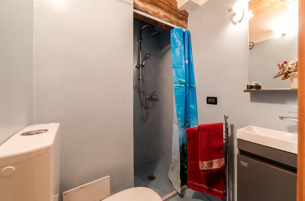 Vieilles Maisons D'Introd Exteriér fotografie
